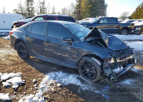 2025 Toyota Camry Xse z USA, uszkodzony, nr VIN 4T1DBADK6SU514374